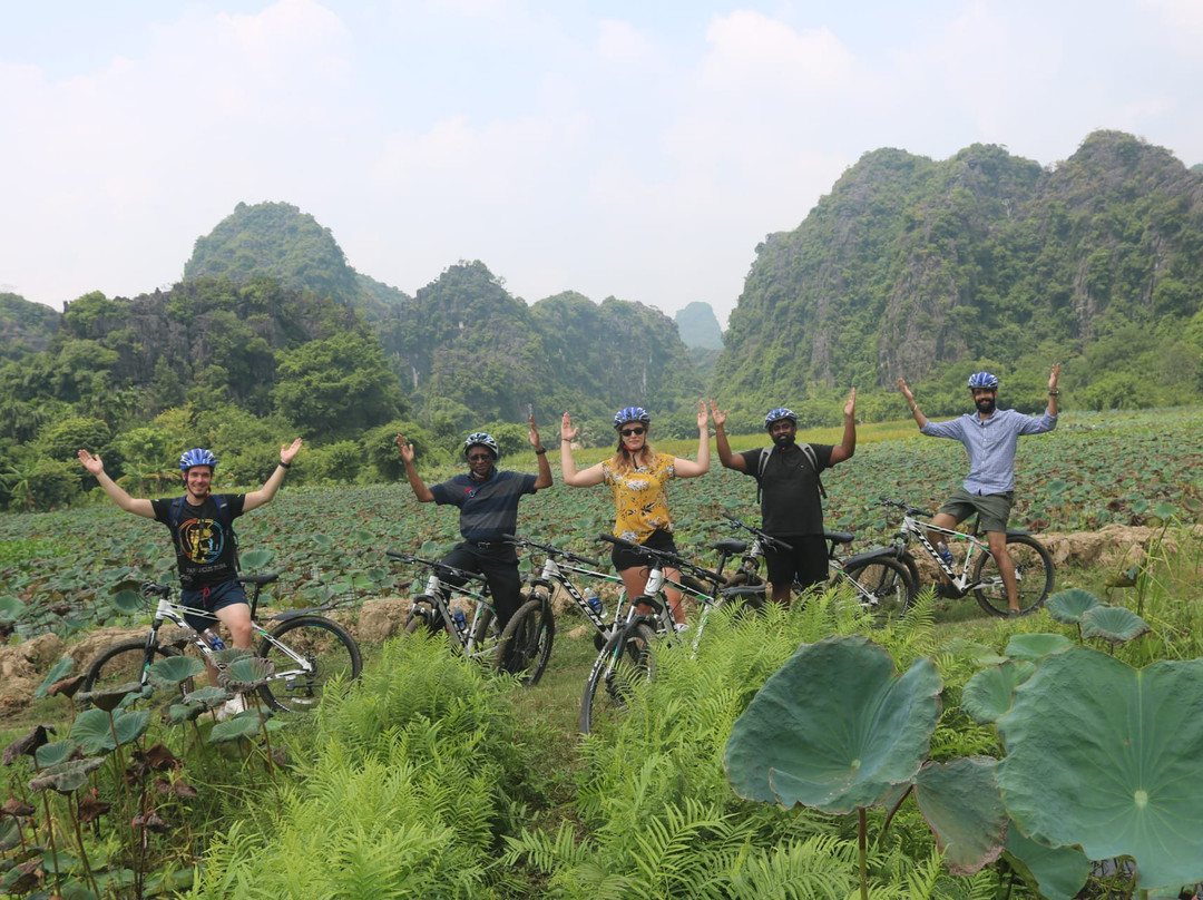 Bicycle Tours Hanoi-河内必去景点