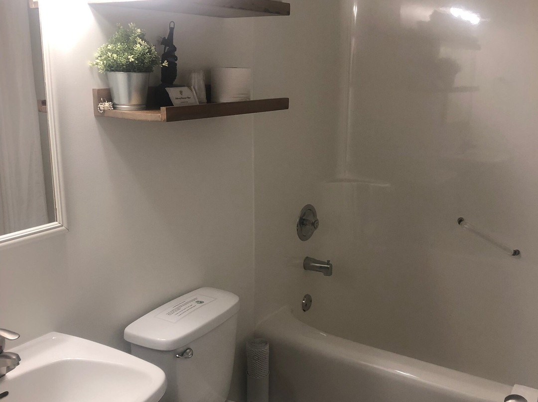 Whitewater Lodge主图