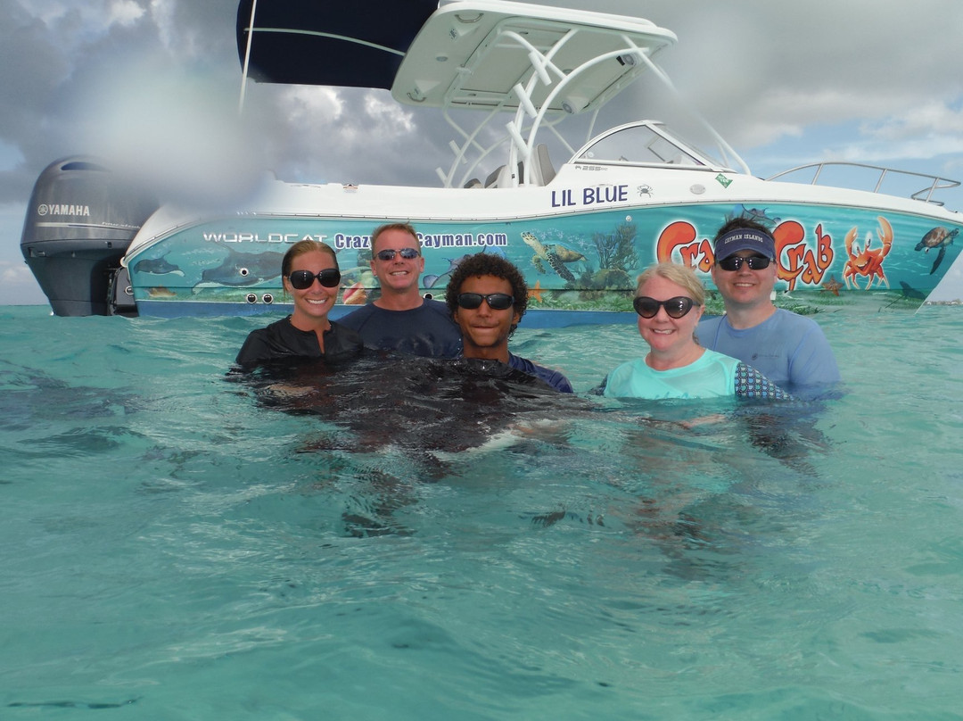 Crazy Crab Private Boat Charters-Camana Bay必去景点