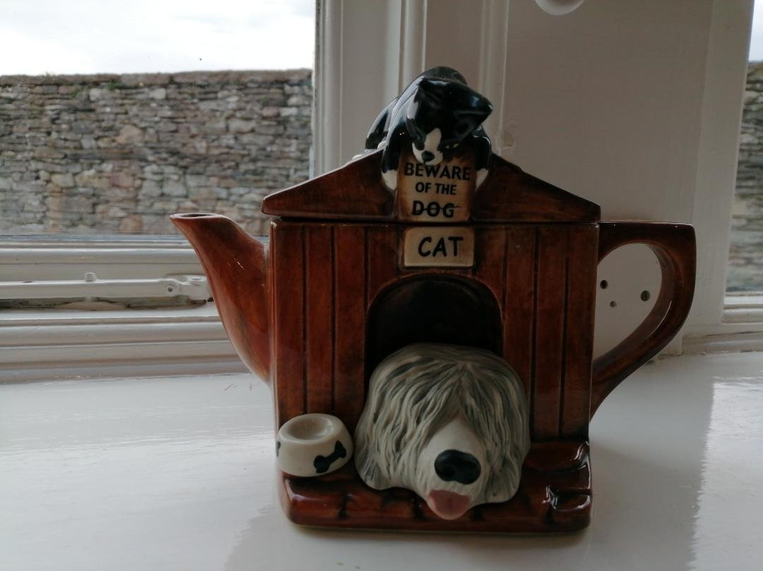 The Golden Lion Hotel主图