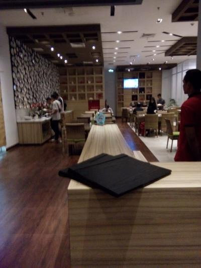 Ayola First Point Hotel Pekanbaru主图