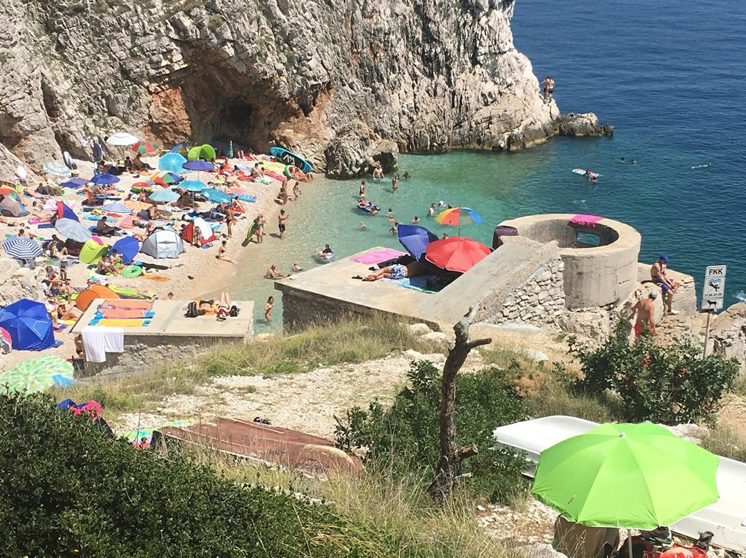 Brsec Beach-Brsec必去景点
