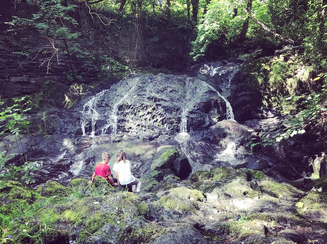 Fairy Falls Waterfall景点图片