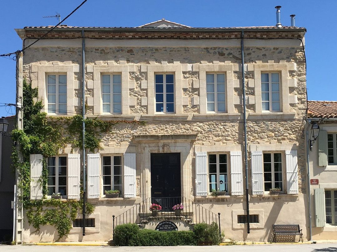La Maison des Escaliers主图