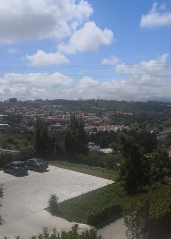 Hilltop Oasis - Lisbon Lux主图
