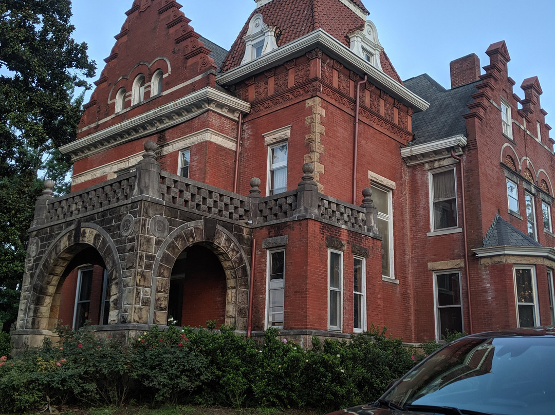 Parker House Bed & Breakfast主图