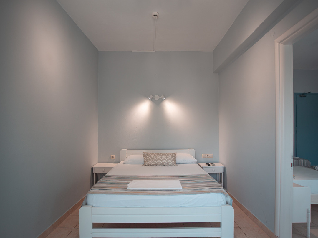 Bella Vista Hotel & Studios主图