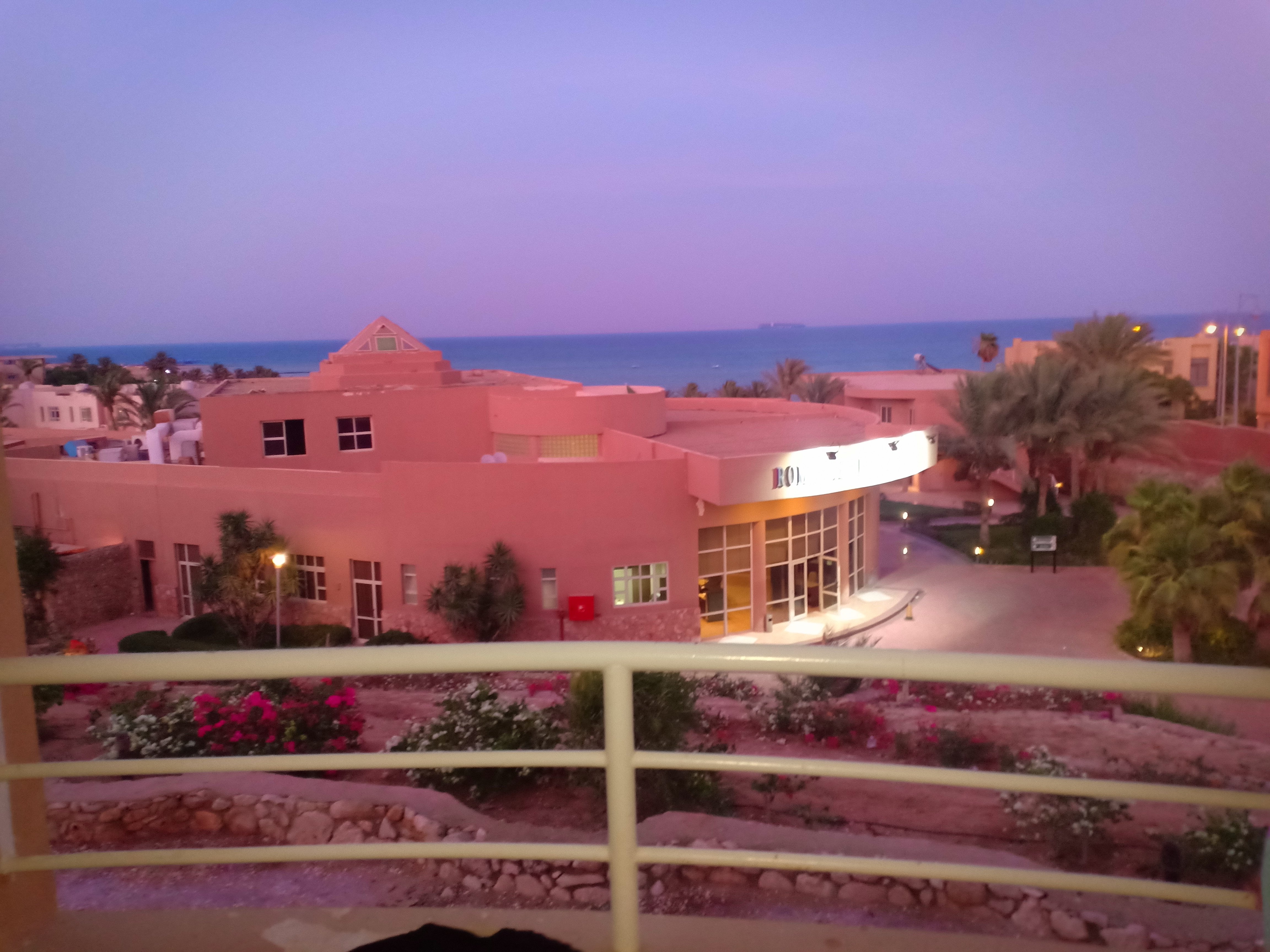 Romance Hotel-官方