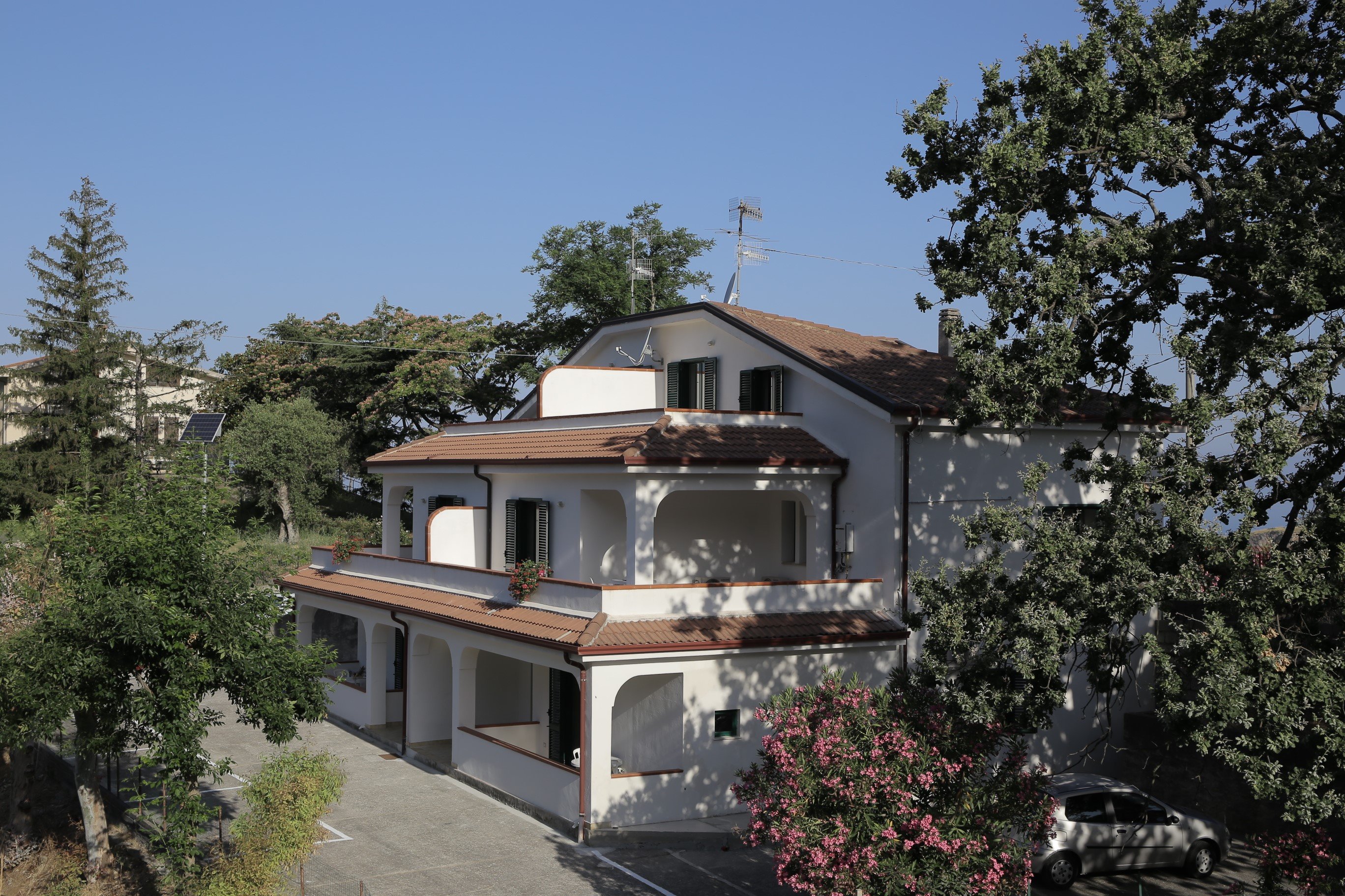 Colibri - Guest Rooms-官方