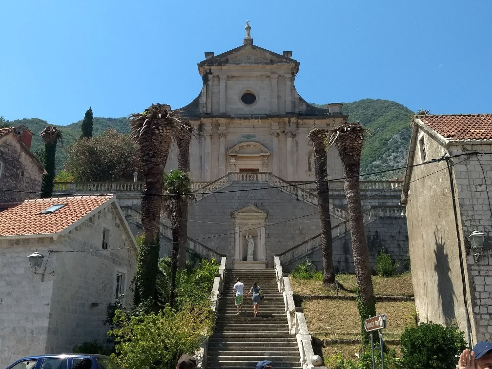 Our Lady's Temple of Prcanj景点图片