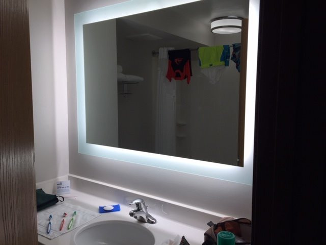 Holiday Inn Express & Suites Iron Mountain By IHG主图