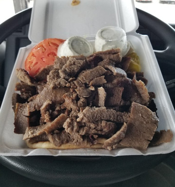 盖里餐馆和美食-Phillys Steak and Lemonade