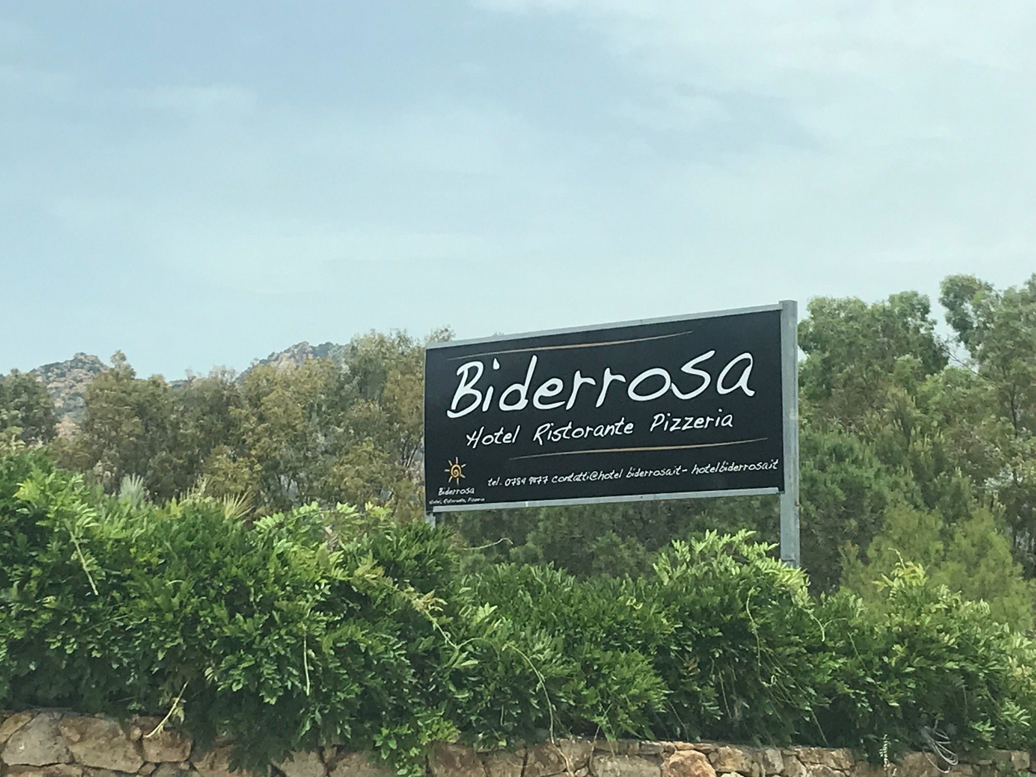 Hotel Biderrosa-官方