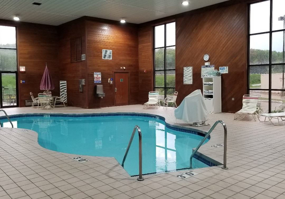 Days Inn & Suites by Wyndham Wausau主图