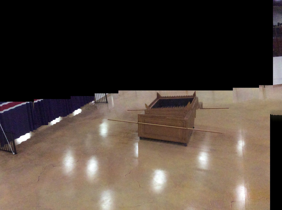 Leslie Hale Teaching Center-塔彭斯普林斯必去景点