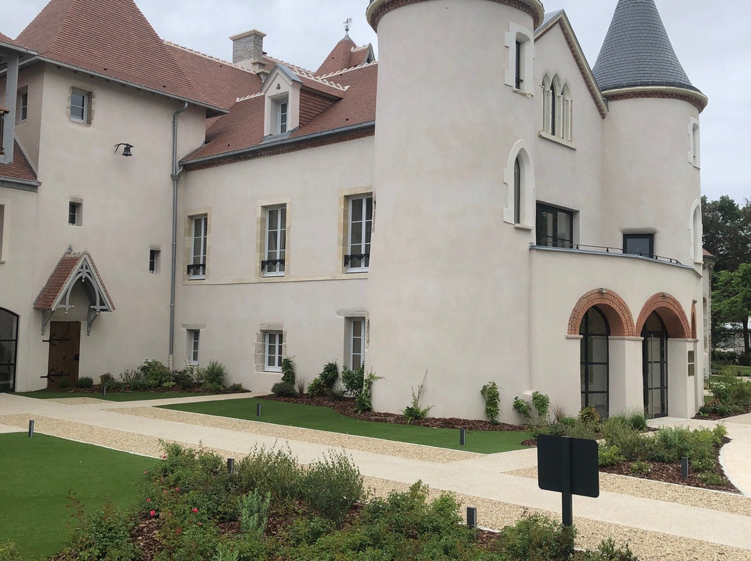 Château Saint-Jean主图