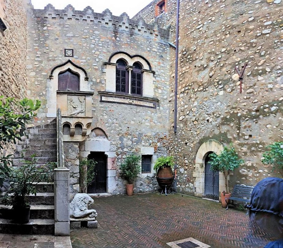 Palazzo Corvaja景点图片