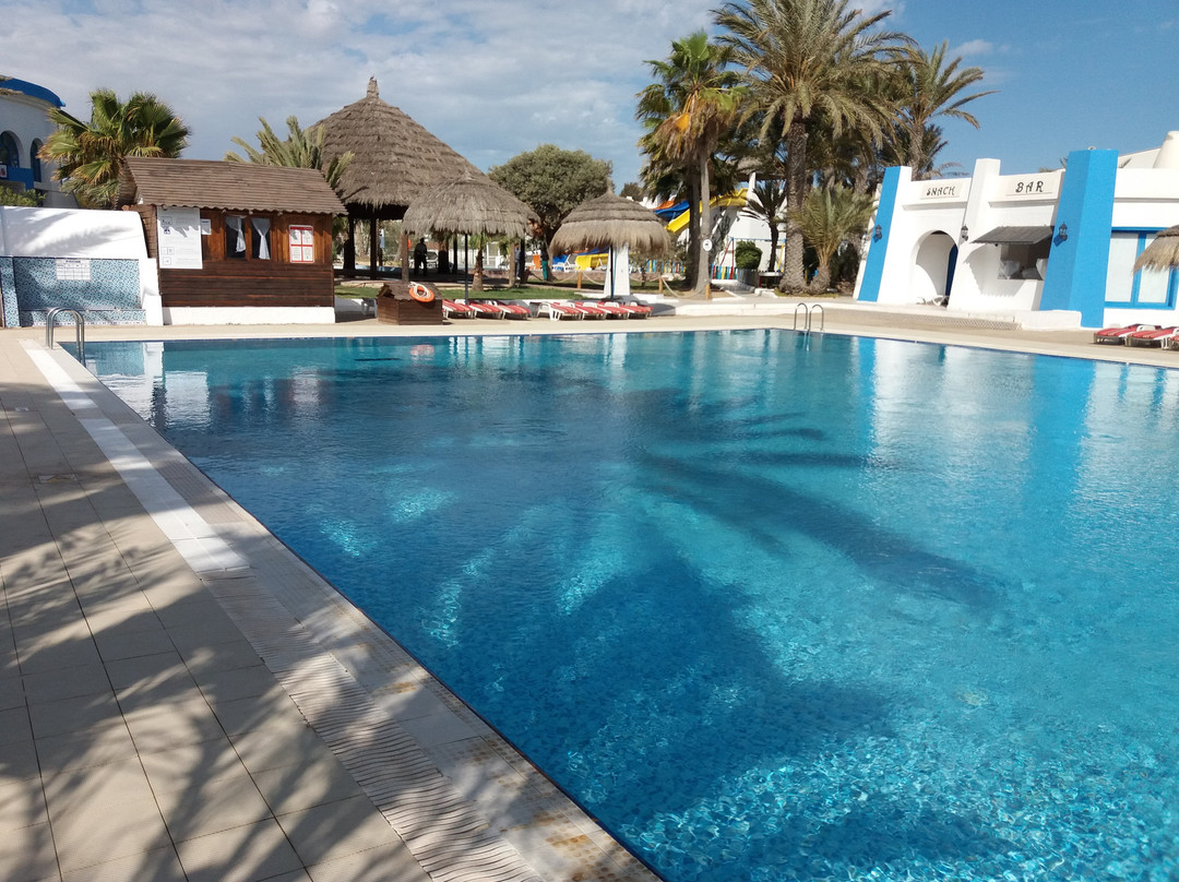 Hotel Cedriana主图