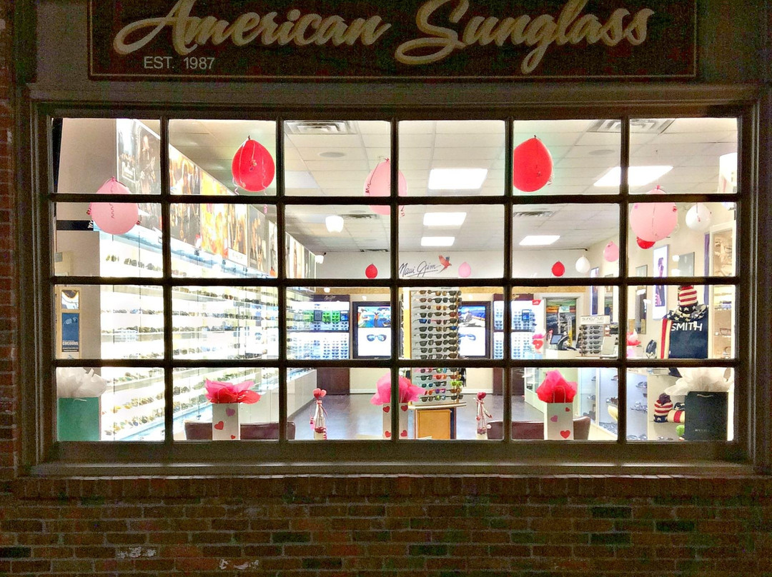 American Sunglass景点图片