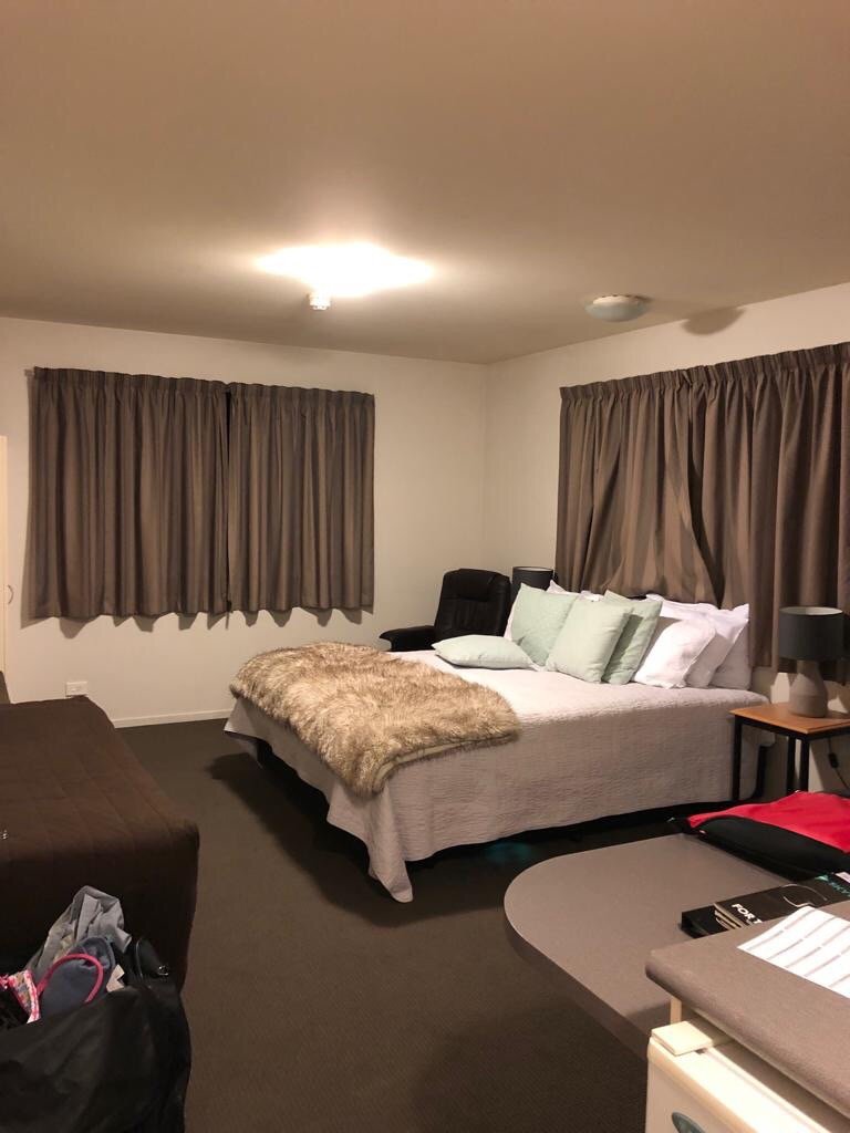 Blenheim Palms Motel-官方