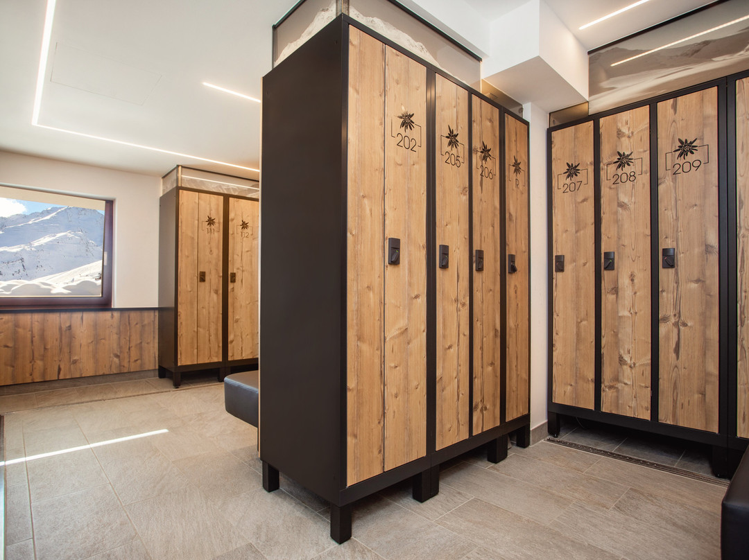 Hotel Edelweiss主图