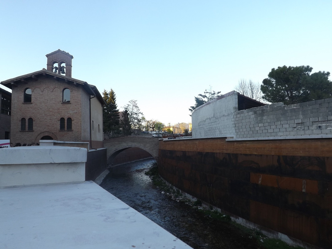 Chiesa della Madonna delle Grazie-Fabriano必去景点
