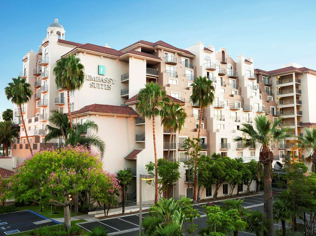 Embassy Suites by Hilton Santa Ana Orange County Airport主图