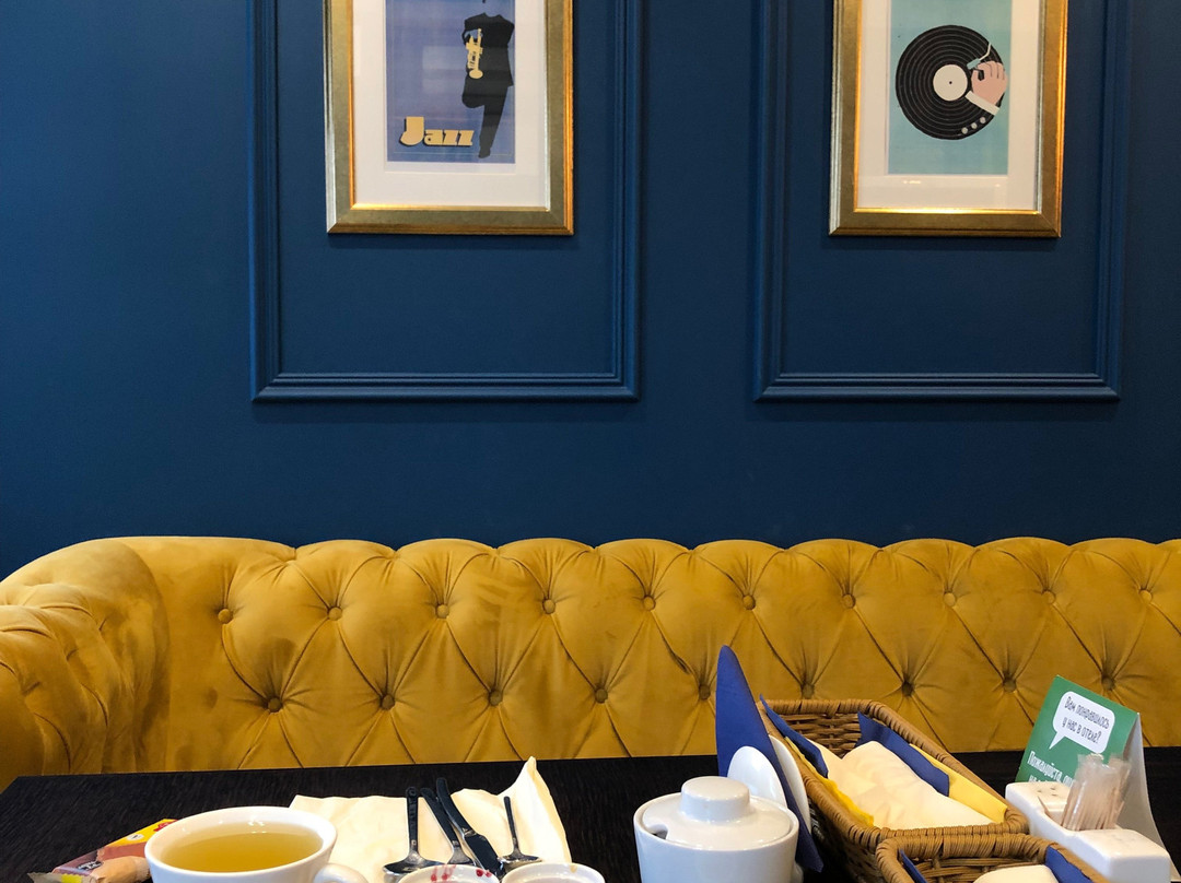 Hotel Easy Room主图