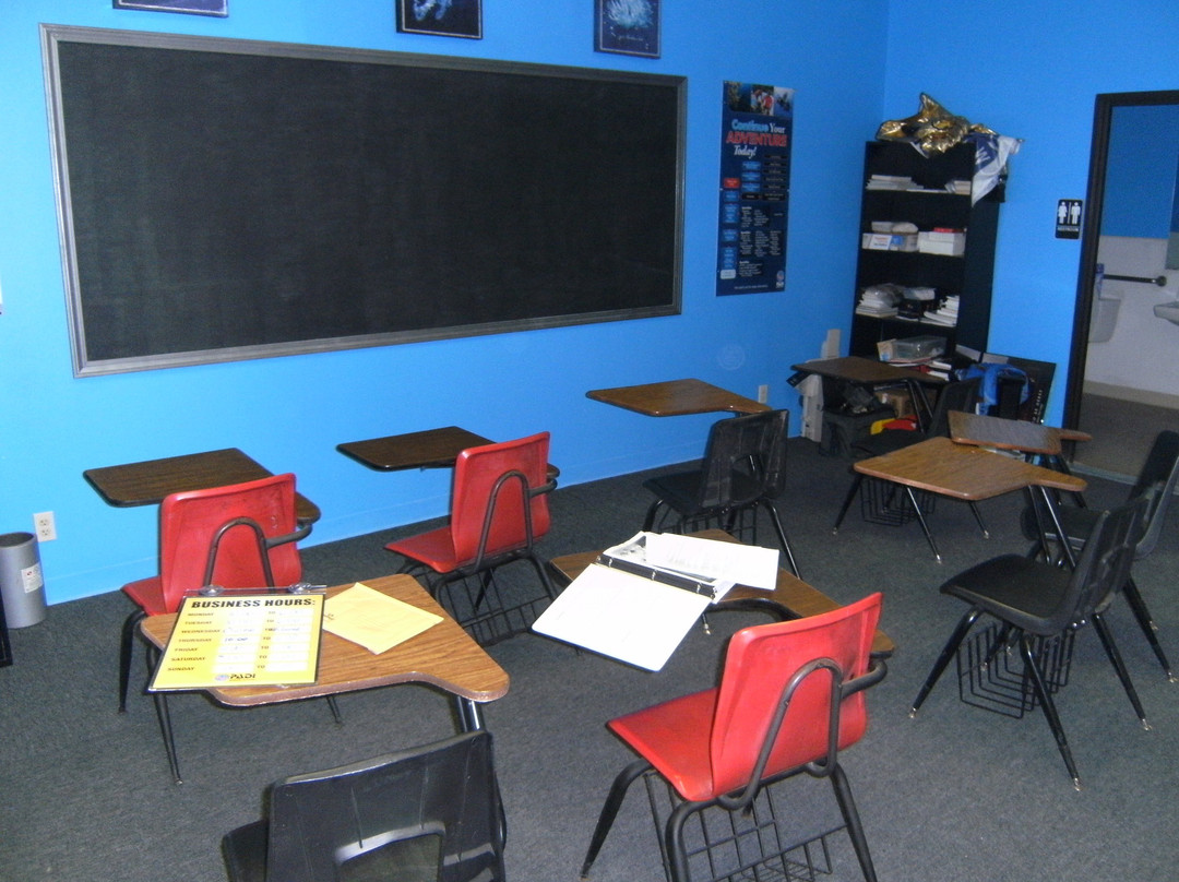 Duggan Diving-Universal City必去景点