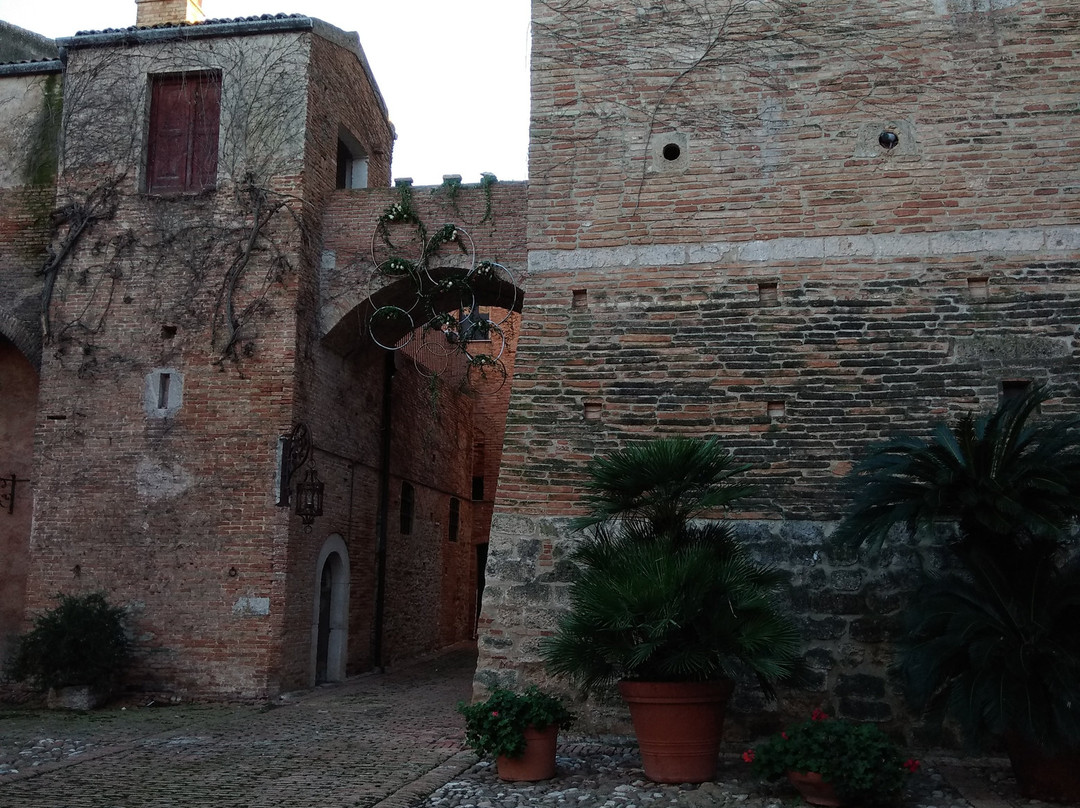 Castello di San Basilio景点图片