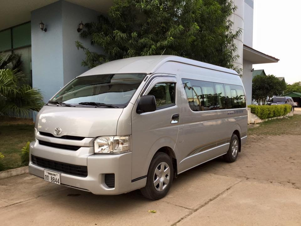 Laos Minivan Tours-旺阳必去景点