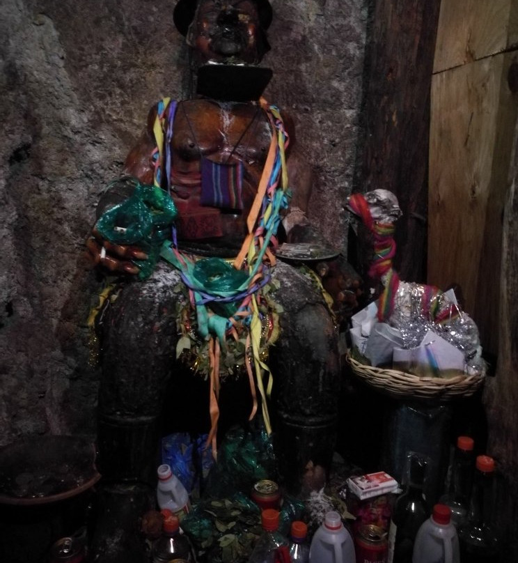 Las Mina de San Jose-奥鲁罗必去景点