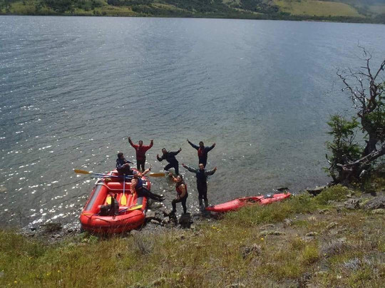 Kayak Natales-纳塔莱斯港必去景点