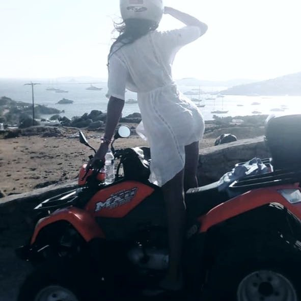 Moto Speed-米克诺斯镇必去景点