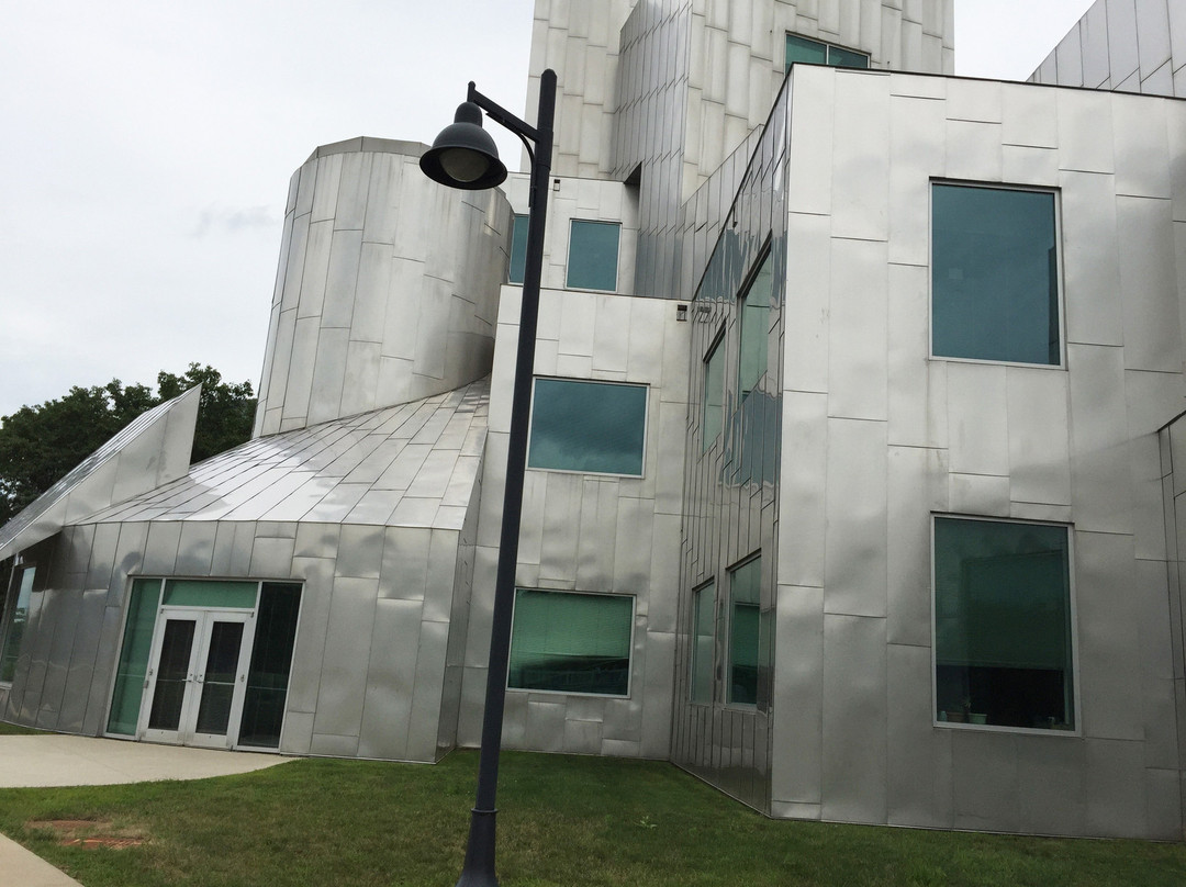 University of Iowa Museum of Art-爱荷华城必去景点