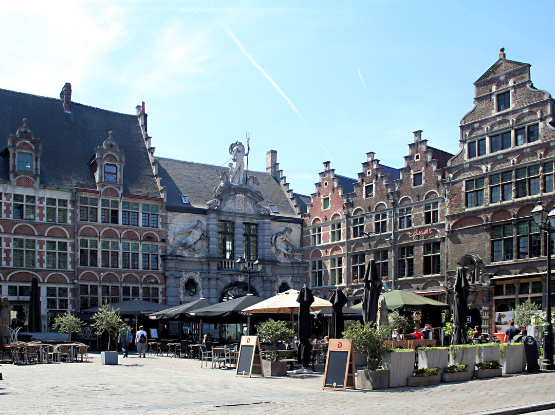 St. Veerleplein-根特必去景点
