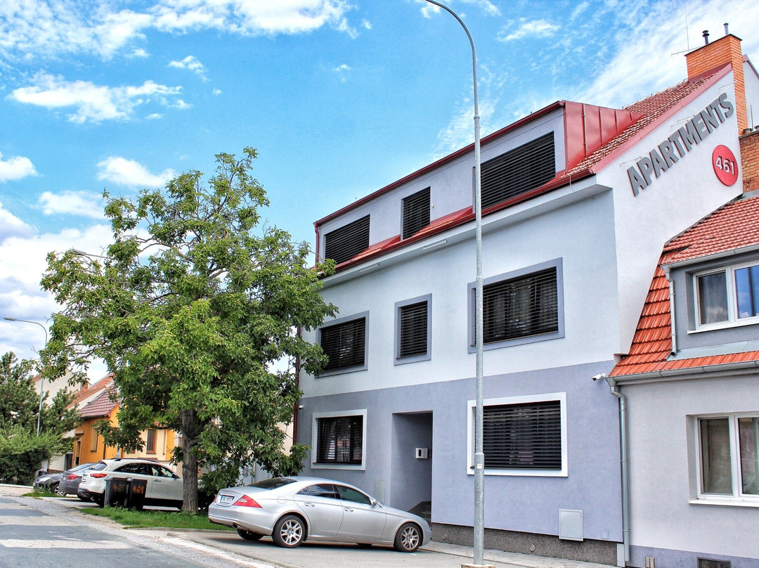 Apartments 461