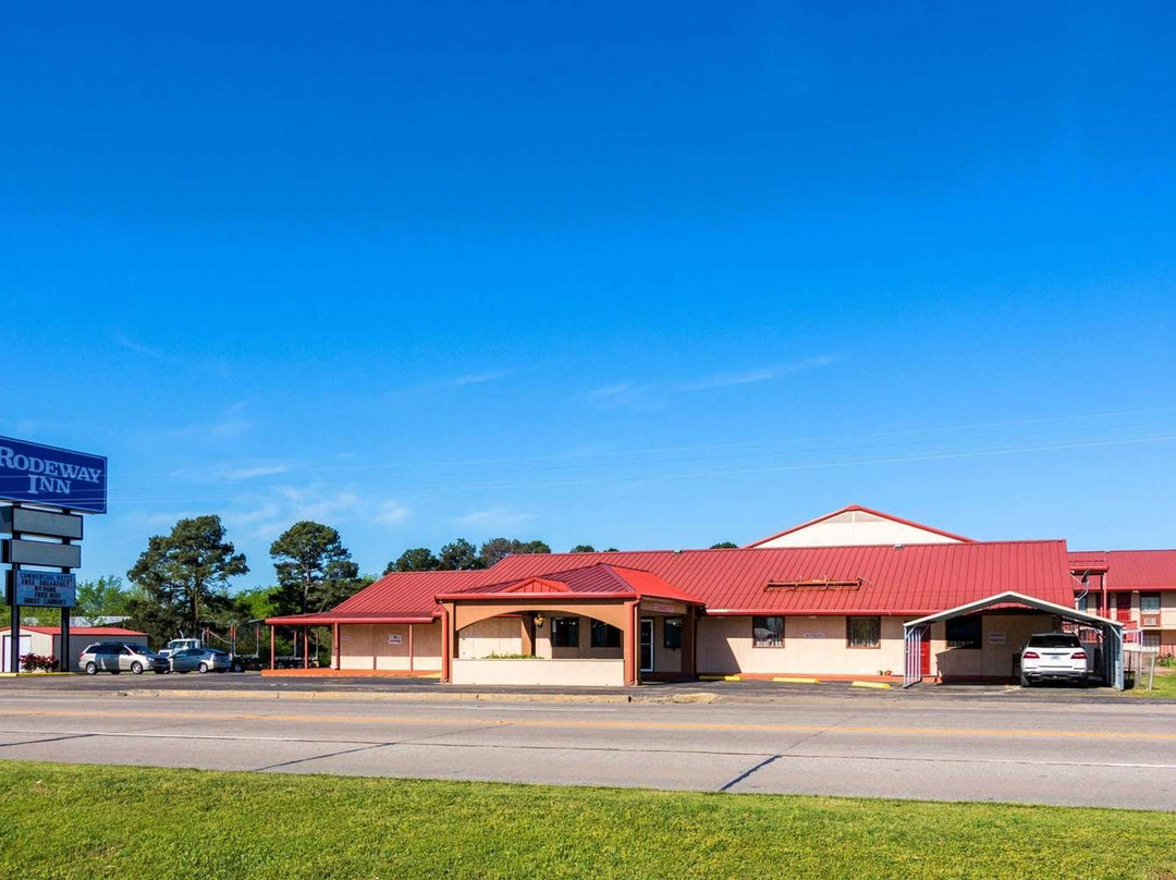 Rodeway Inn Broken Bow-Hochatown主图