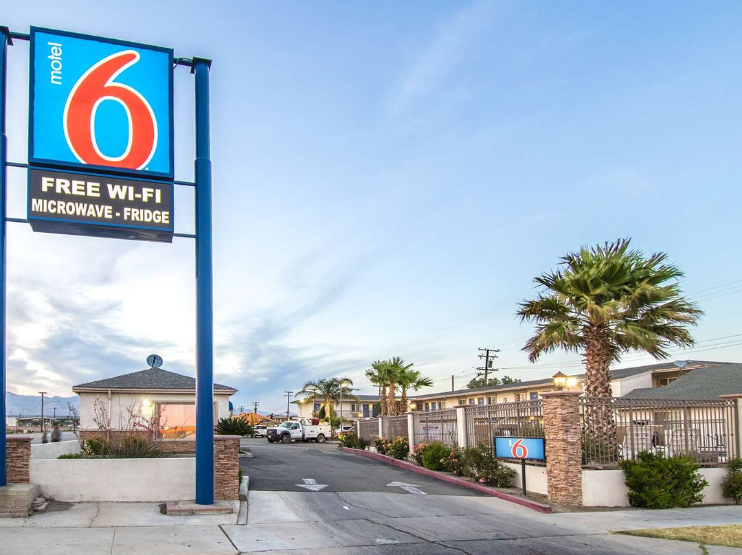 Motel 6 Mojave - Airport主图