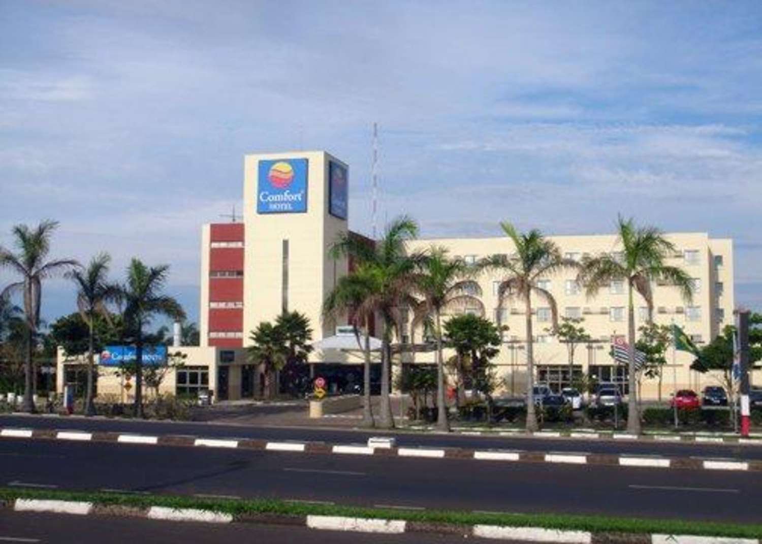 Comfort Hotel Franca-官方