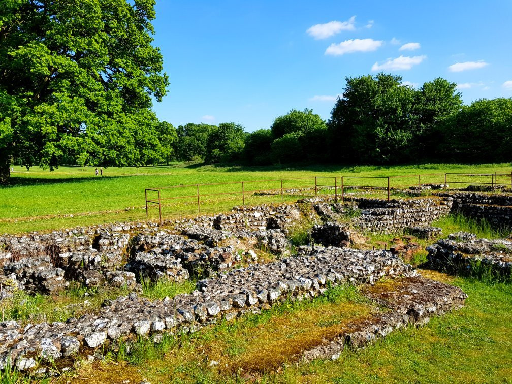 Chilton Foliat旅游攻略图片