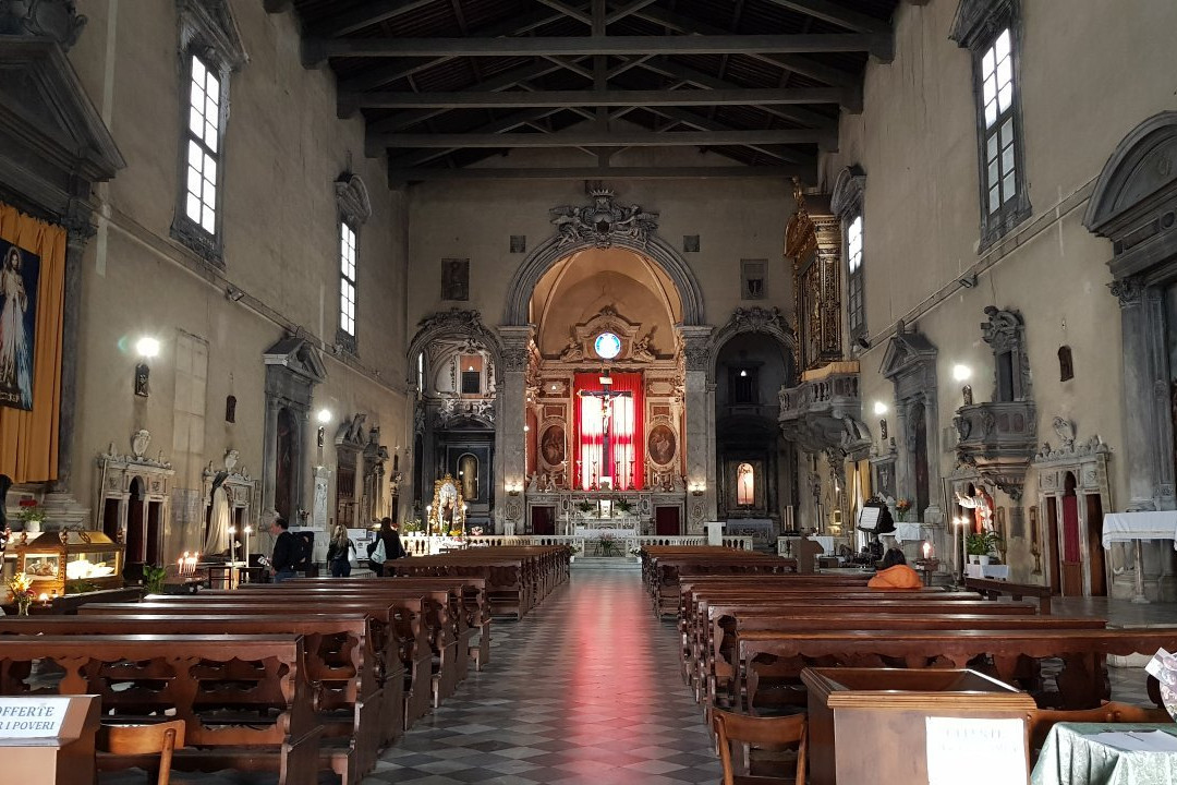 Chiesa di Santa Maria del Carmine景点图片