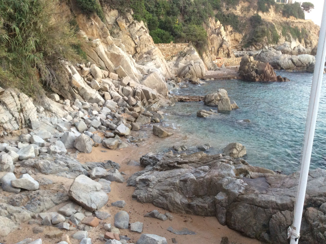 Cala Trons景点图片