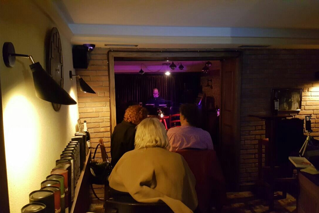 SKENA-Jazz Club-地拉那必去景点