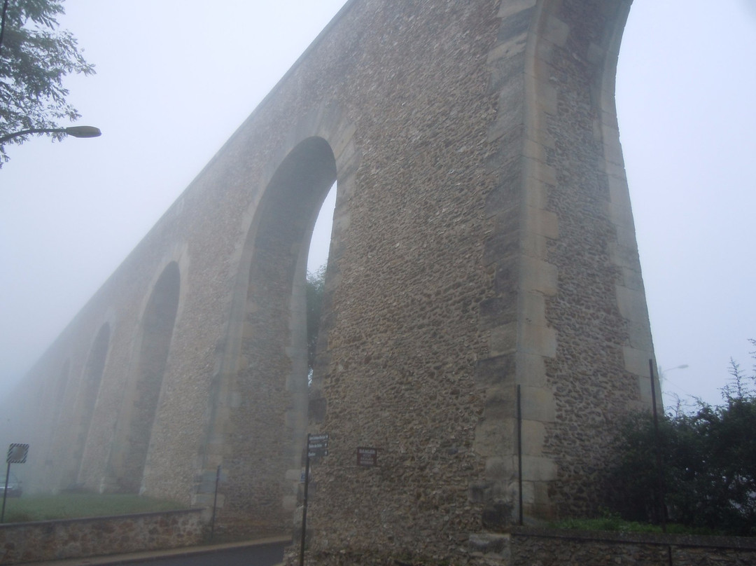 Aqueduc de Louveciennes景点图片