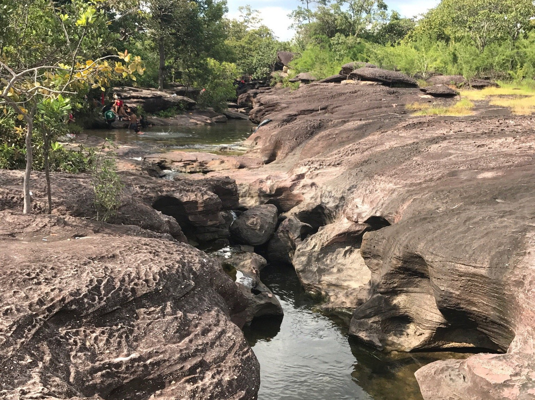 Bok Luek Waterfall景点图片