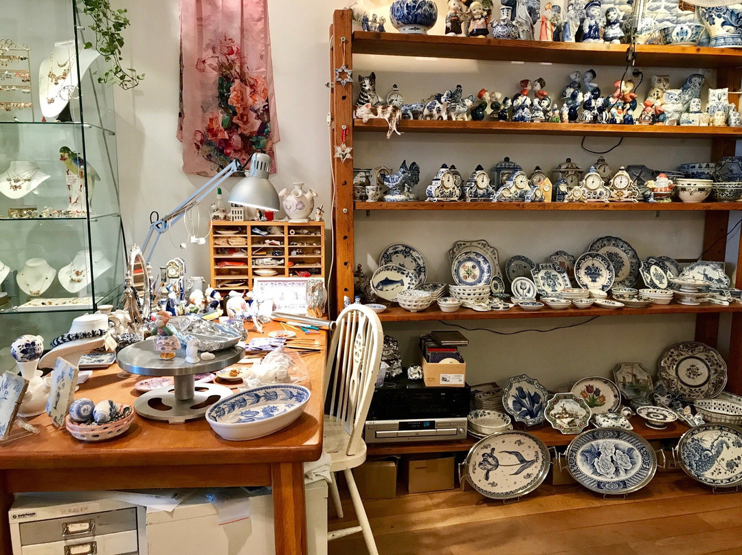 Madame Blue Delftware & Dutch Jewelry景点图片