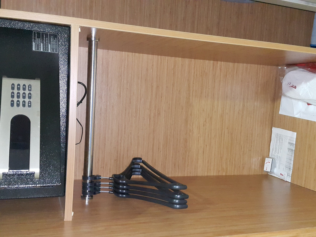 Edis Premier Hotel主图