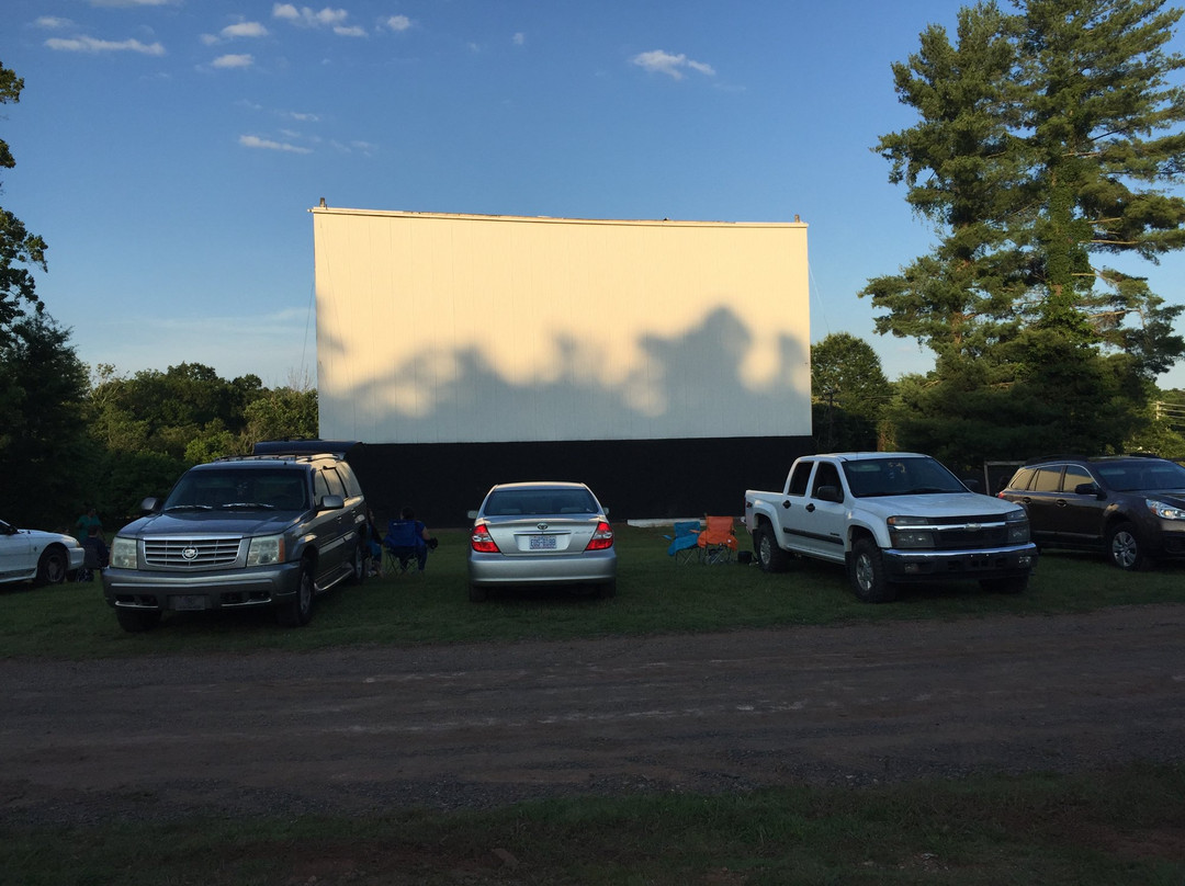 Eden Drive in Move Theater景点图片