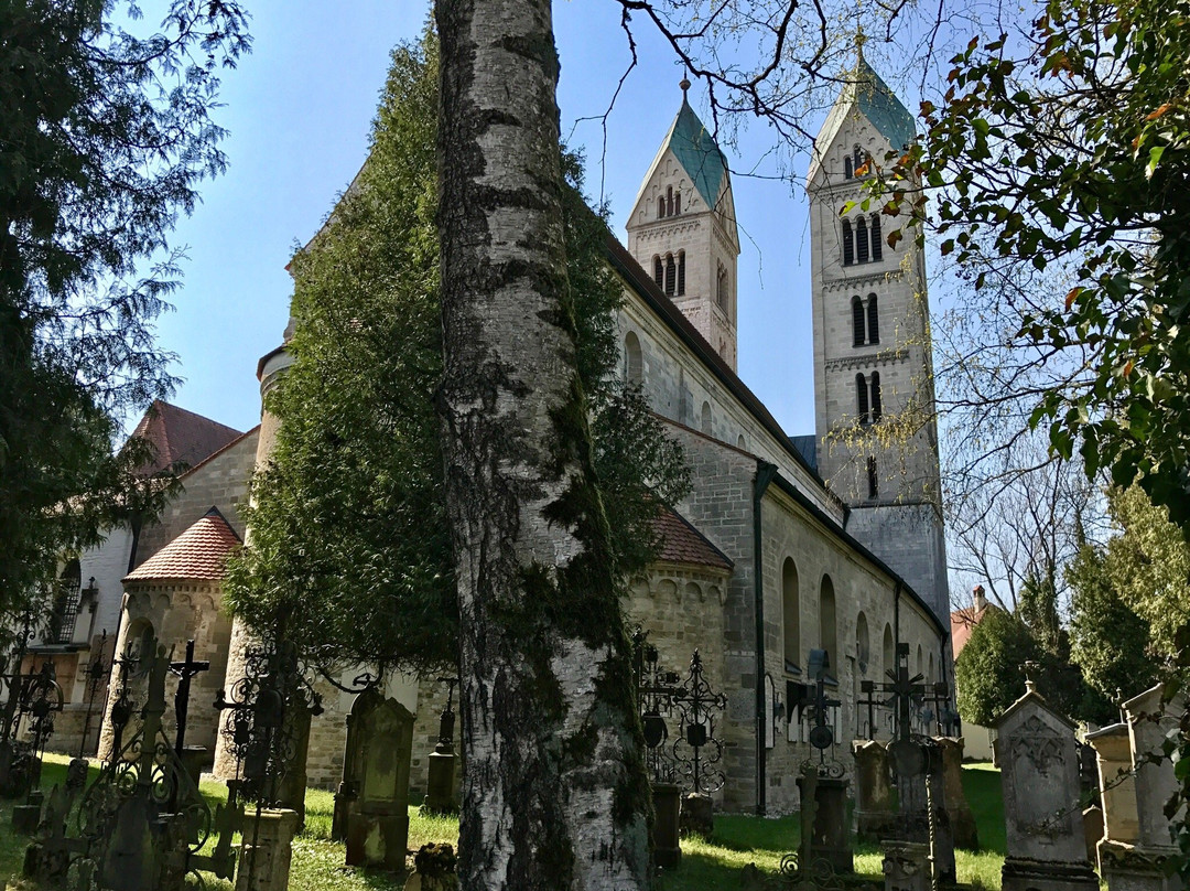 Kirche St.Peter-Straubing必去景点